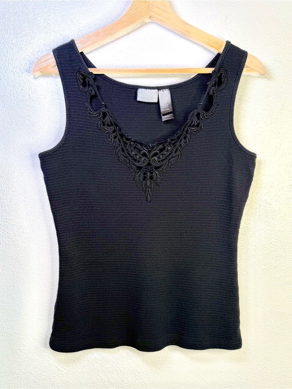 Bisou Bisou Women's Vintage Y2K Black Ribbed Knit Fitted Boho Tank Top Size XL